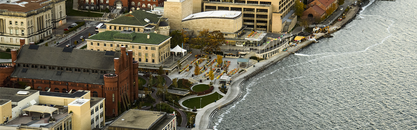 aerial of the memorial union terrace